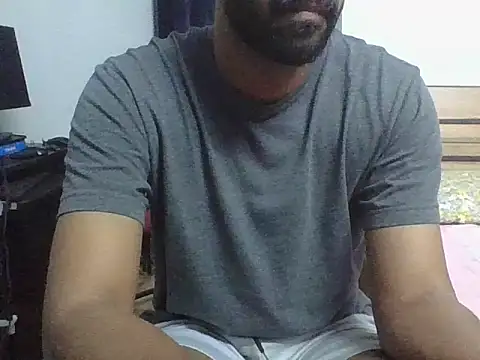 Snapshot of IndianEurope chatting on October 2025 03:24:02 PM IndianEurope online show from October 2025 03:24:02 PM