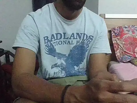 Snapshot of IndianEurope chatting on September 2025 03:52:01 PM IndianEurope online show from September 2025 03:52:01 PM