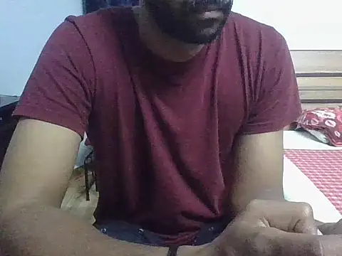 Snapshot of IndianEurope chatting on December 2025 05:25:01 PM IndianEurope online show from December 2025 05:25:01 PM