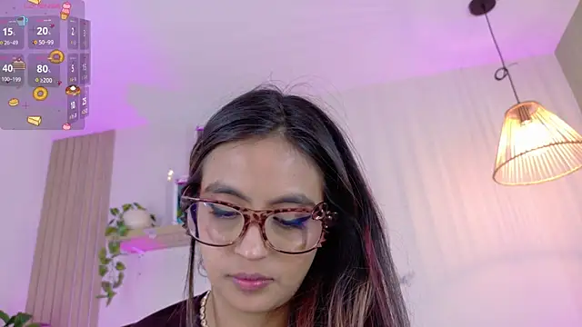 Snapshot of emily_bank chatting on July 2026 02:27:02 AM emily bank online show from July 2026 02:27:02 AM