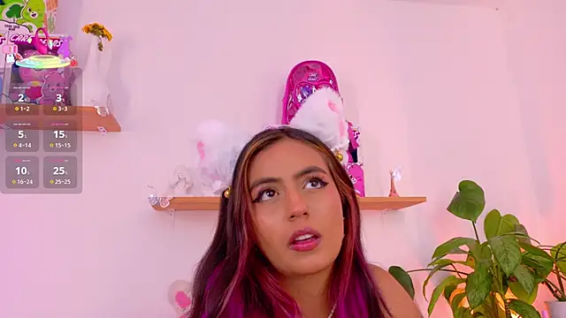 Snapshot of emily_bank chatting on February 2026 07:32:02 PM emily bank online show from February 2026 07:32:02 PM