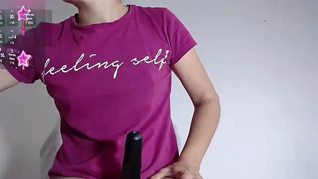 Niurca01  online show from January 2026 02:01:01 PM