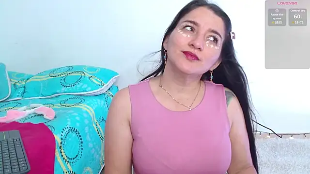 Emelyross  online show from March 2026 12:58:01 PM