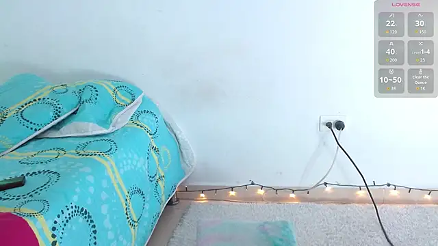 Emelyross  online show from March 2026 06:55:01 PM