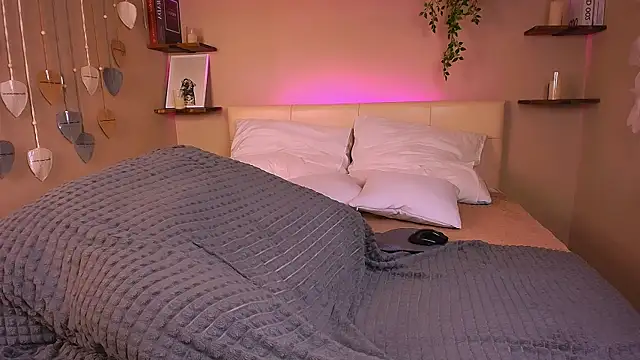 Snapshot of DexterDexx chatting on November 2025 10:04:01 PM DexterDexx online show from November 2025 10:04:01 PM