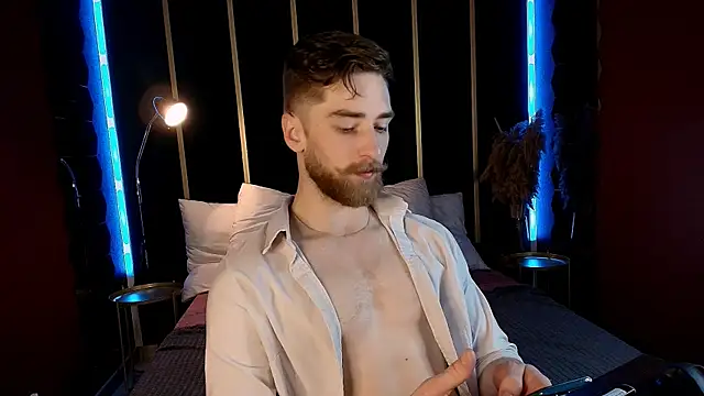 Snapshot of DexterDexx chatting on November 2025 09:51:02 PM DexterDexx online show from November 2025 09:51:02 PM