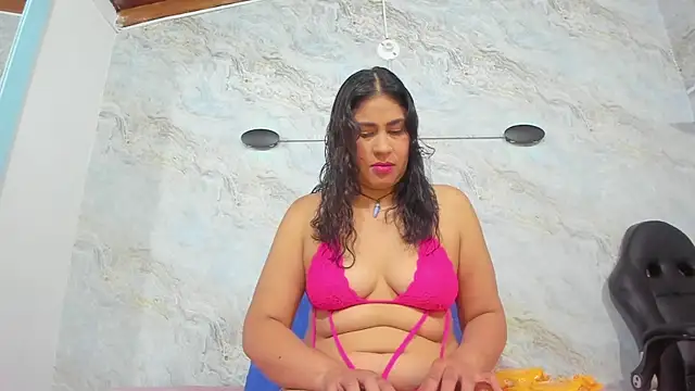 Snapshot of hari_lissaw chatting on February 2025 03:08:01 AM hari lissaw online show from February 2025 03:08:01 AM