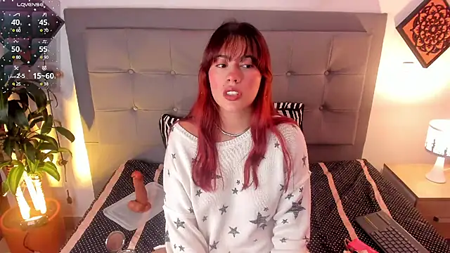 Agatha Vixen online show from March 2025 03:27:02 PM
