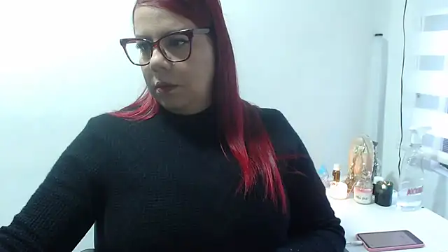 Snapshot of Rebecagiraut chatting on November 2025 11:33:01 AM Rebecagiraut online show from November 2025 11:33:01 AM