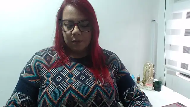 Rebecagiraut online show from November 2025 12:05:02 PM