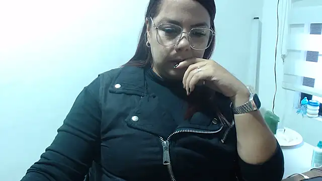 Rebecagiraut online show from January 2026 11:47:01 AM