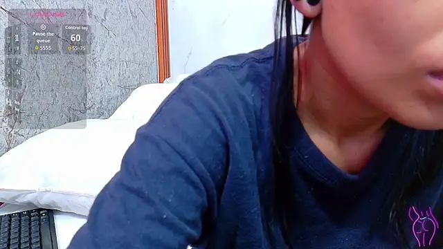 yourcuteneighbourr online show from July 2026 03:04:01 AM