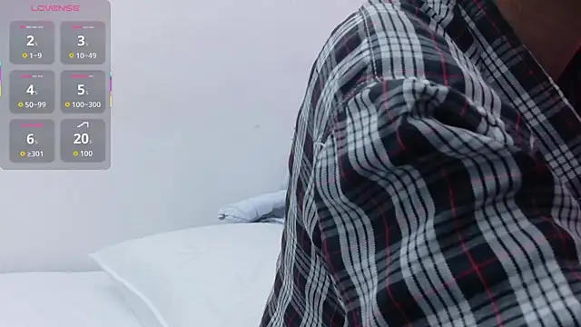 yourcuteneighbourr online show from October 2025 03:16:01 AM