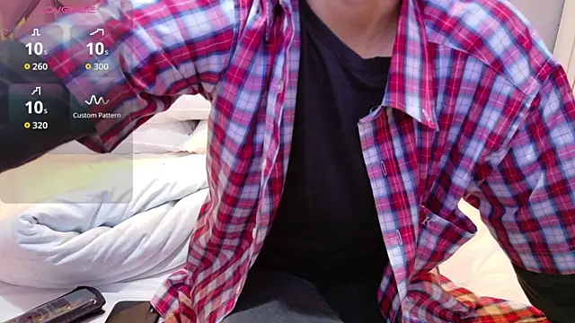 yourcuteneighbourr online show from November 2025 02:59:01 AM