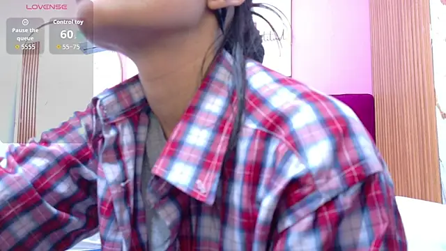 yourcuteneighbourr online show from April 2026 02:46:01 AM