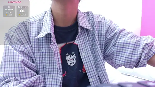 yourcuteneighbourr online show from December 2025 03:00:02 AM