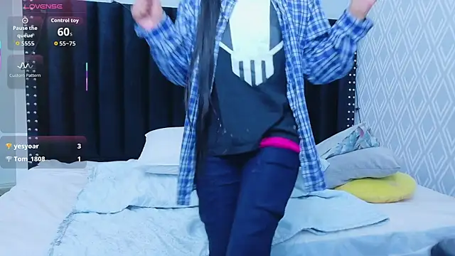 yourcuteneighbourr online show from November 2025 02:56:01 AM