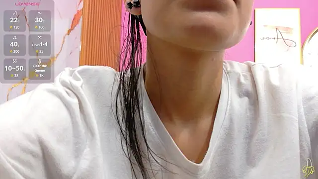 yourcuteneighbourr online show from May 2026 03:03:02 AM