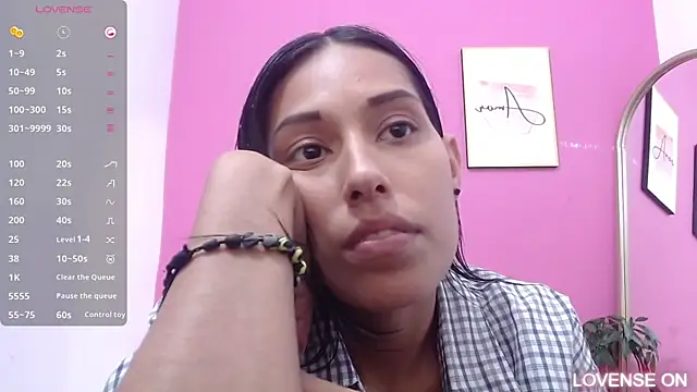 yourcuteneighbourr online show from March 2025 09:24:02 AM