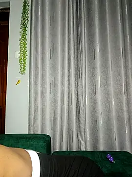 C-yoyo online show from March 2026 05:20:02 PM