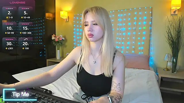 Valerie Woods online show from May 2026 01:10:02 AM