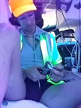 Snapshot of gurlnips chatting on April 2026 02:57:01 PM gurlnips online show from April 2026 02:57:01 PM