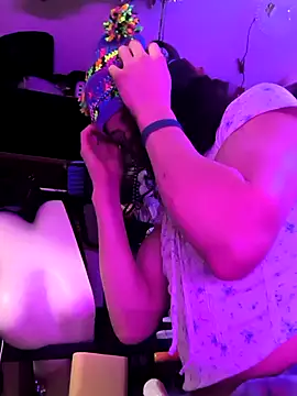 Snapshot of gurlnips chatting on March 2026 01:06:02 PM gurlnips online show from March 2026 01:06:02 PM