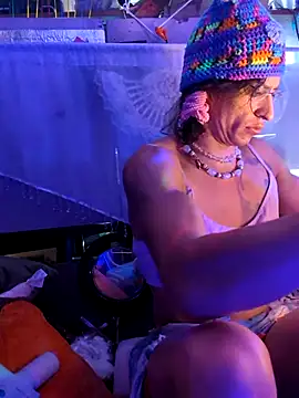 gurlnips online show from September 2025 10:05:02 PM