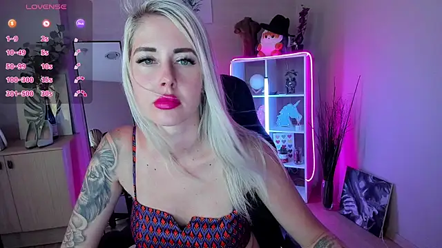 Snapshot of Mermaid_N chatting on June 2026 02:53:01 AM Mermaid N online show from June 2026 02:53:01 AM