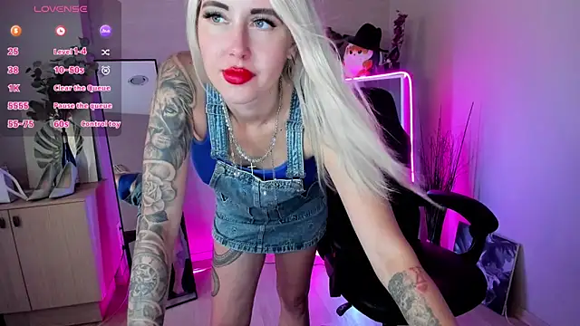 Snapshot of Mermaid_N chatting on June 2026 01:36:02 AM Mermaid N online show from June 2026 01:36:02 AM