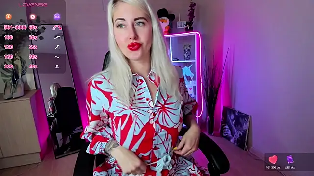 Snapshot of Mermaid_N chatting on June 2026 01:32:01 AM Mermaid N online show from June 2026 01:32:01 AM