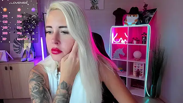 Snapshot of Mermaid_N chatting on July 2026 01:39:01 AM Mermaid N online show from July 2026 01:39:01 AM
