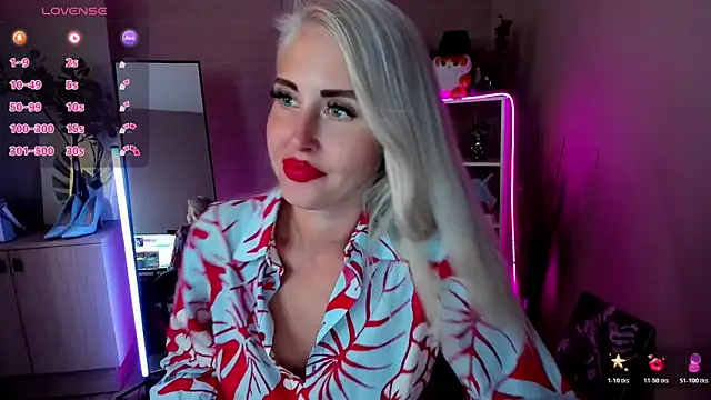 Snapshot of Mermaid_N chatting on June 2026 01:44:02 AM Mermaid N online show from June 2026 01:44:02 AM
