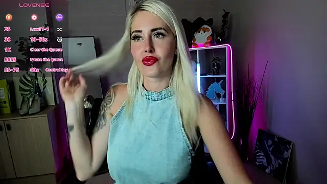 Snapshot of Mermaid_N chatting on June 2026 01:29:01 AM Mermaid N online show from June 2026 01:29:01 AM