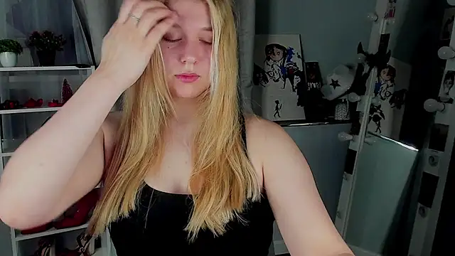 Snapshot of Rebecca_Kelly chatting on December 2025 02:38:02 AM Rebecca Kelly online show from December 2025 02:38:02 AM