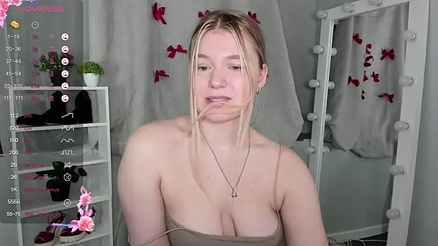 Rebecca Kelly online show from March 2025 09:37:01 PM