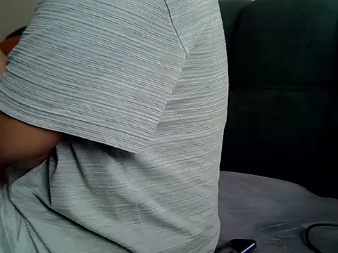XOXO NATASHALUCKY online show from May 2026 06:33:01 AM