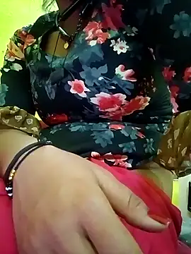 Snapshot of Cute_Suhani chatting on February 2025 04:52:01 PM Cute Suhani online show from February 2025 04:52:01 PM