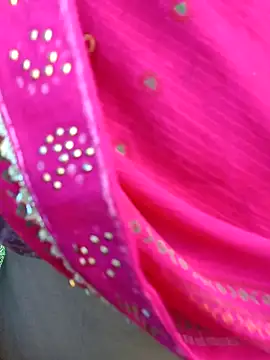 Snapshot of Cute_Suhani chatting on September 2025 01:26:02 AM Cute Suhani online show from September 2025 01:26:02 AM