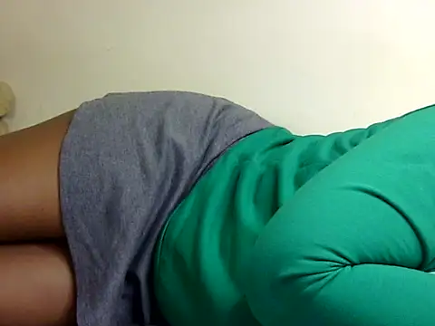 Sexxy slim honey online show from March 2026 07:25:02 PM