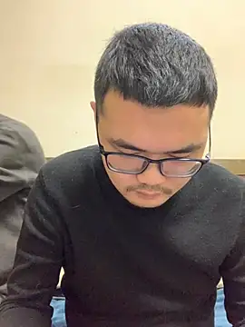 lililiwuwuwu online show from December 2024 01:22:02 PM