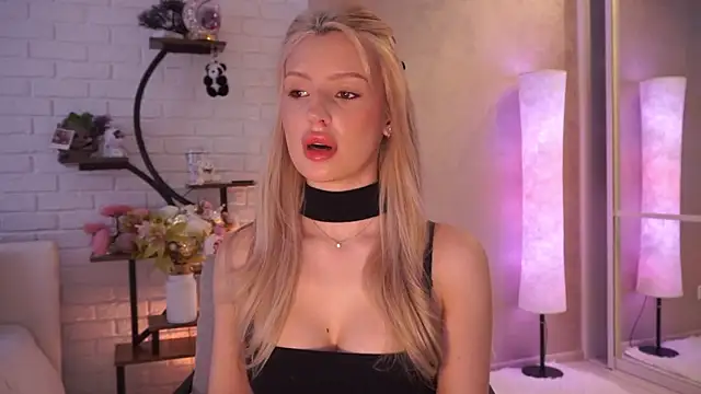 Grace Gordon online show from March 2026 06:17:01 AM