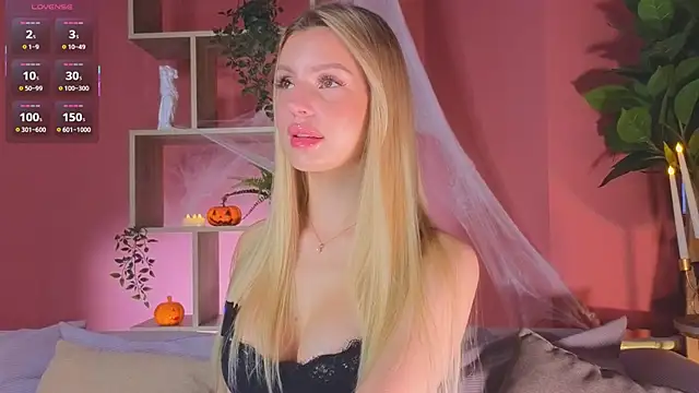 Snapshot of Grace_Gordon chatting on October 2025 05:50:01 AM Grace Gordon online show from October 2025 05:50:01 AM