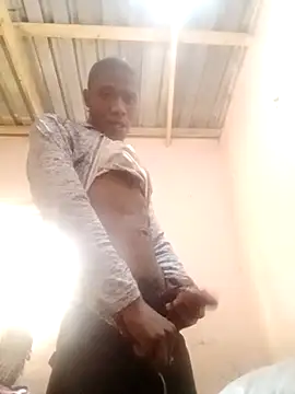 Tshidiso7 online show from December 2025 11:42:02 AM