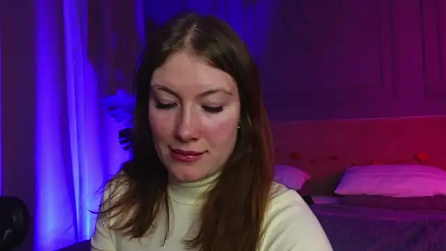 Liv Fay online show from October 2025 02:27:02 PM