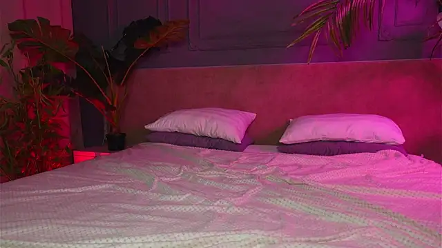 Liv Fay online show from December 2025 02:05:02 PM