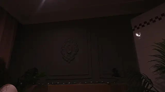 Liv Fay online show from December 2025 02:10:02 PM