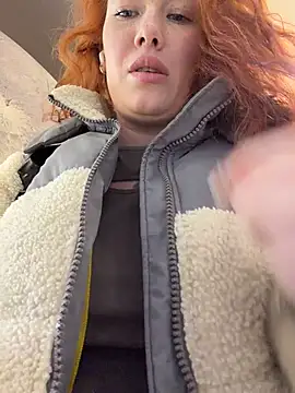 Liv Fay online show from February 2026 12:38:02 PM