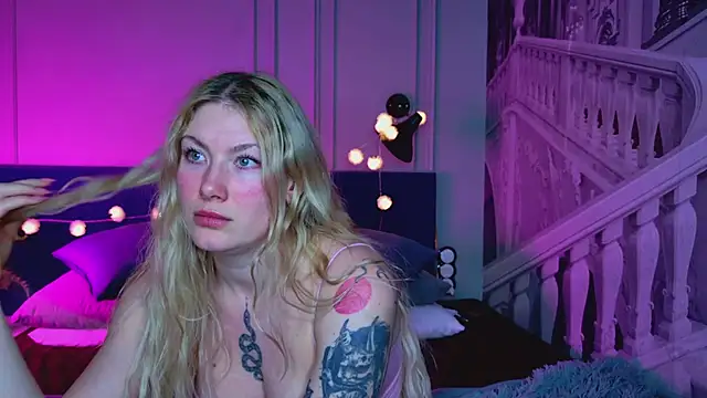 Liv Fay online show from March 2025 12:44:01 AM