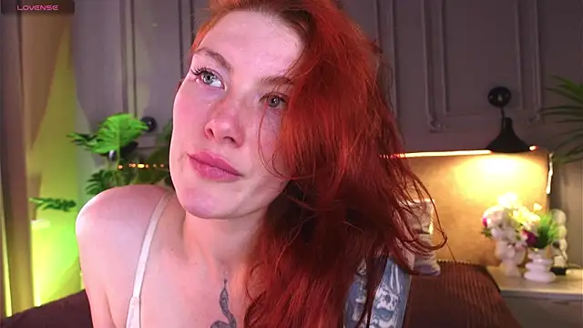 Liv Fay online show from May 2026 01:32:02 PM